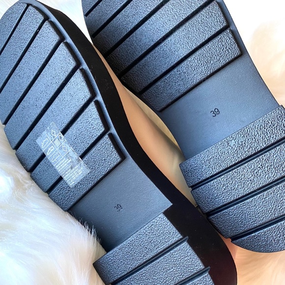 H&M Chelsea Boot - Picture 6 of 9